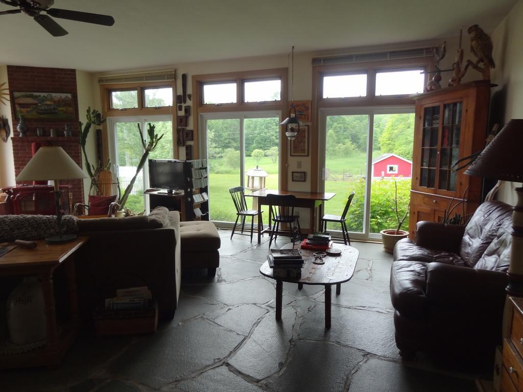 Inn At Buck Hollow Farm Fairfax Eksteriør bilde